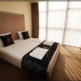 Hotel Sonoma,位于Kosovo Polje的酒店