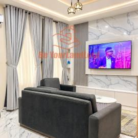 1 & 2bedroom apartment in isheri-opic near magdo，位于Agege的酒店