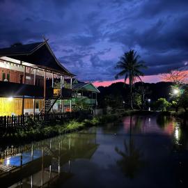 NASRUL HOUSE HOMESTAY FOR BACKPACKERS，位于Maros的酒店