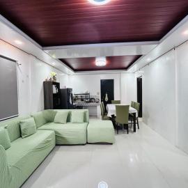 Zac's Guest House