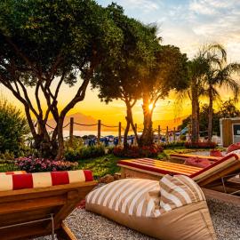 Beach Hotel Terracotta，位于萨普里的酒店
