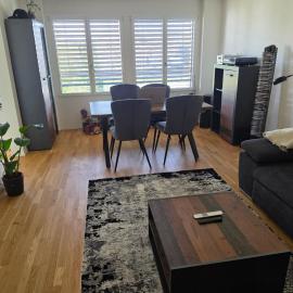 Sonnige Wohnung，位于格伦兴的酒店