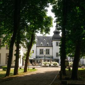 Hotel Kasteel Doenrade，位于德纳瑞德的酒店