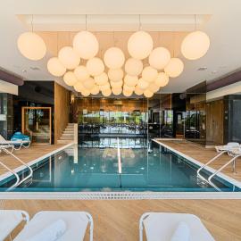 Complex Hotelier COTA O MIE，位于锡纳亚的酒店