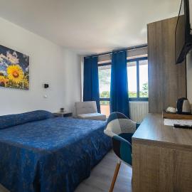 Hotel Anna,位于Fontebecci的酒店