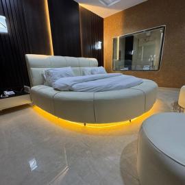 One One B Luxury Hotel