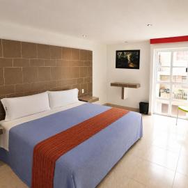 First Inn Hotel & Business,位于Texcoco de Mora的酒店
