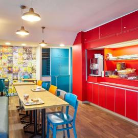 hotelF1 Avignon Centre Courtine gare TGV，位于阿维尼翁的酒店