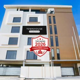 Super Townhouse ISBT Dehradun,位于德拉敦的酒店