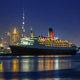 Queen Elizabeth 2 Hotel,位于迪拜的酒店