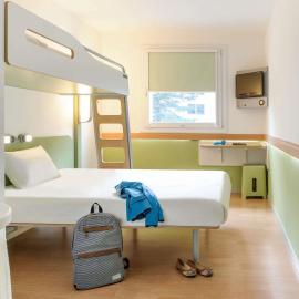ibis budget Brugge Centrum Station，位于布鲁日的酒店