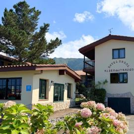 Aldea del Trasgu，位于Cuerres的酒店