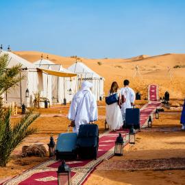 Sahara Luxury Tented Camp，位于梅尔祖卡的酒店