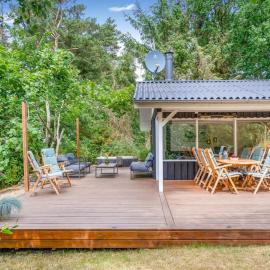Holiday Home Adam - from the sea by Interhome，位于海松的酒店