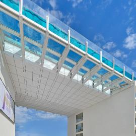 INNSiDE by Meliá Calviá Beach,位于马盖鲁夫的酒店