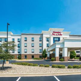 Hampton Inn and Suites Peru，位于秘鲁的酒店