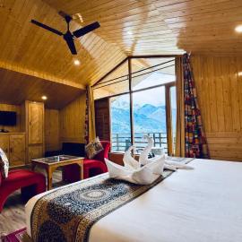 Hotel Mount Manali - The Cozy Stay，位于Bashist的酒店