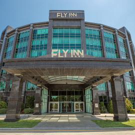 FLY INN BAKU，位于巴库的酒店