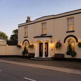 The Park Hotel - Sure Hotel Collection by Best Western,位于迪斯的酒店