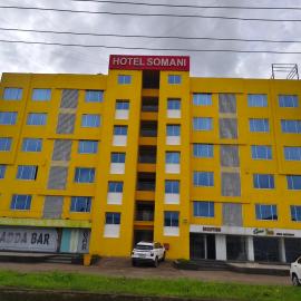 The Moon Hotel Panvel,位于Āpta的酒店