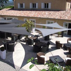 Logis Hôtel La Magnanerie - Côté Bistro，位于奥比格诺克的酒店