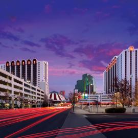 Circus Circus Reno Hotel & Casino - A Caesars Rewards Destination，位于里诺的酒店