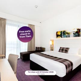 Premier Inn Dubai Dragon Mart,位于迪拜的酒店