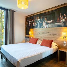 The Originals Boutique, Le Grand Hôtel Molière, Pézenas，位于佩兹纳斯的酒店