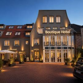 BHB - Boutique Hotel Buchholz,位于诺尔登堤岸布赫霍尔茨的酒店