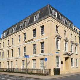Central Hotel Gloucester，位于格洛斯特的酒店