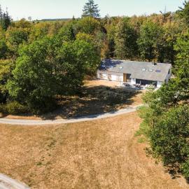 Gîte de Brohimont Vakantiehuis - Exceptional Cottage location - Uitzonderlijke locatie，位于乌伊埃的酒店