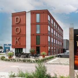 Hotel het Dok,位于艾默伊登的酒店