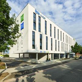 Ibis Styles Singen 24h geöffnet,位于辛根的酒店