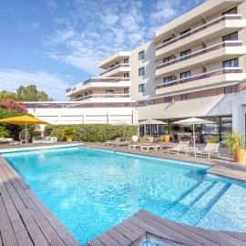 Mercure Hyères Centre Côte d'Azur,位于耶尔的酒店