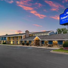 AmericInn by Wyndham Bemidji，位于伯米吉的酒店