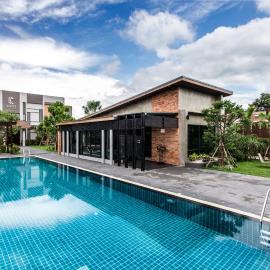 Cresco Hotel Buriram，位于武里南的酒店