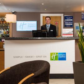 Holiday Inn Express Gloucester - South by IHG，位于格洛斯特的酒店