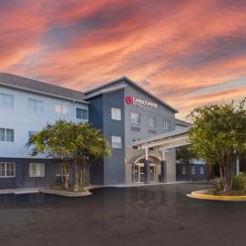Candlewood Suites Charleston – Mt. Pleasant by IHG，位于查尔斯顿的酒店