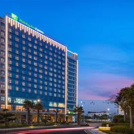 Holiday Inn Express Beihai Silver Beach by IHG，位于北海的酒店