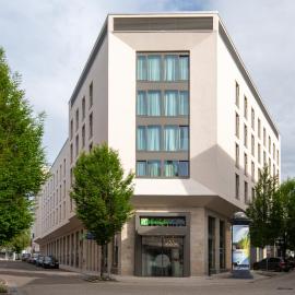 Holiday Inn Express Heilbronn by IHG，位于海尔布隆的酒店