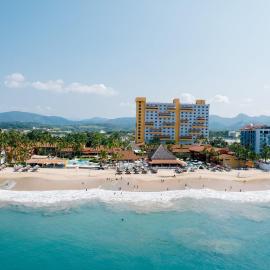 Holiday Inn Resort Ixtapa All-Inclusive by IHG，位于伊斯塔帕的酒店