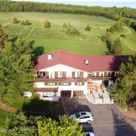 Edelweiss Inn Nova Scotia，位于Middleton的酒店