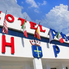 Hotel Principado Tijuana Aeropuerto，位于提华纳的酒店