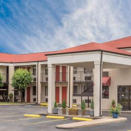 Super 8 by Wyndham Bryant Little Rock Area，位于布赖恩特的酒店