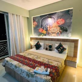 Blue Mans Rooms - Near Prem Mandir & ISKCON