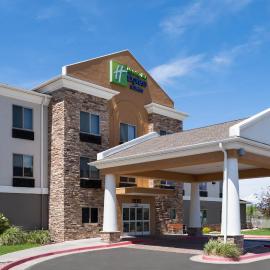Holiday Inn Express Hotel Vernal by IHG，位于弗纳尔的酒店