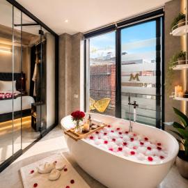 Mit Hotel Tbilisi，位于第比利斯的酒店