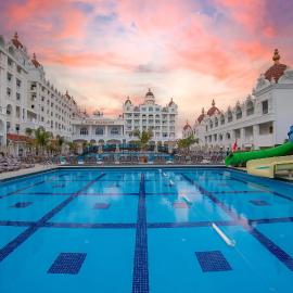 Oz Hotels Side Premium，位于锡德的酒店