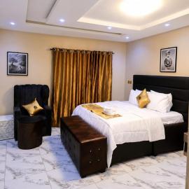 Golden Garden Hotel & Suites
