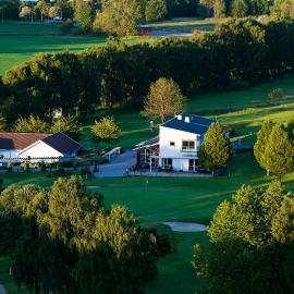 Söderåsens Golf Lodge，位于Risekatslösa的酒店